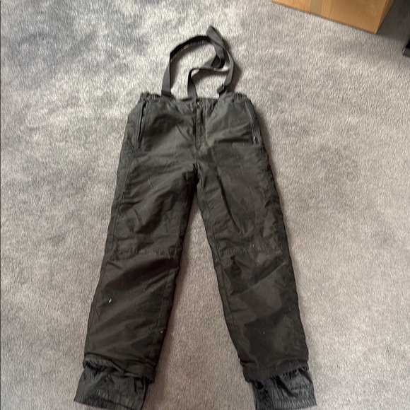 kids Ice Black Snow pant with Suspenders - Picture 1 of 4